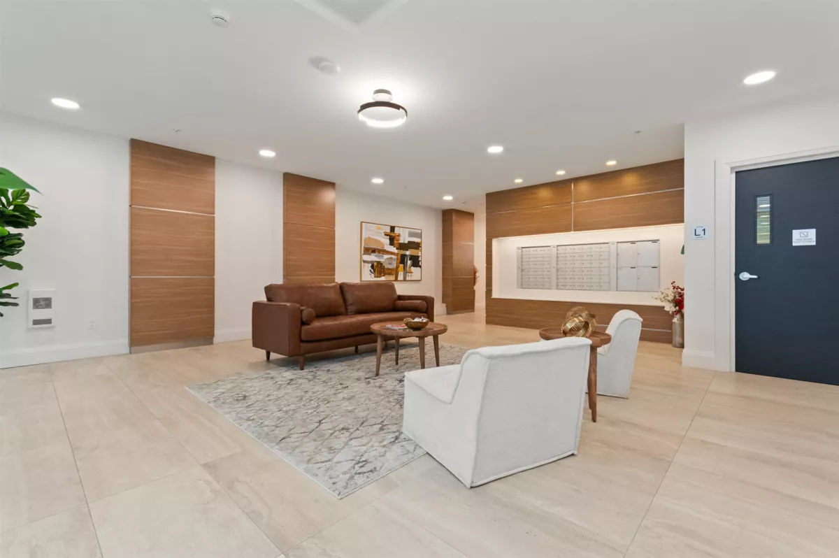 Kitchen Photo of 508 120 Esplanade Avenue, Harrison Hot Springs, BC