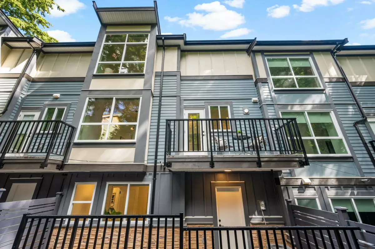 Garden / Landscaping Photo of 33 6162 138 Street, Surrey, BC