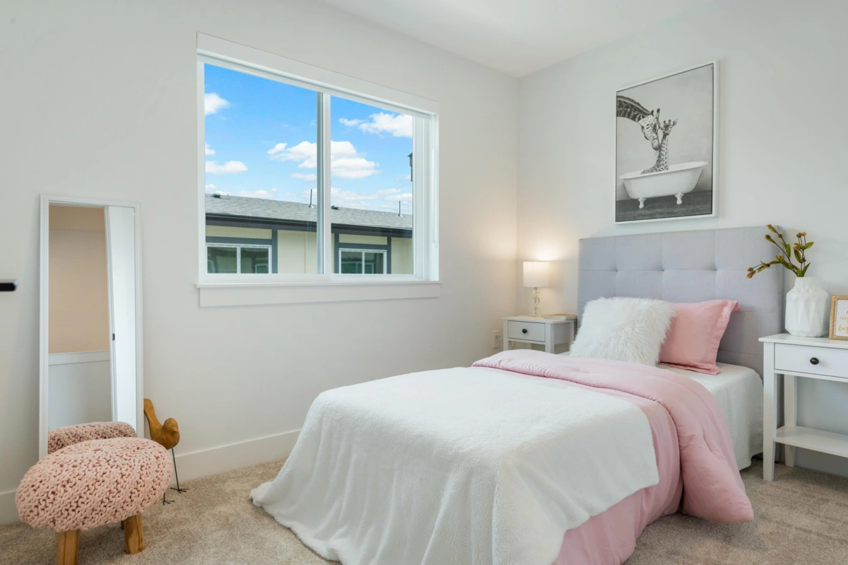 Hallway Photo of 33 6162 138 Street, Surrey, BC