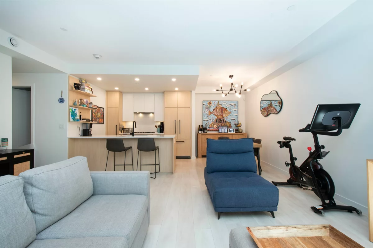 Primary Bathroom Photo of 118 2045 Heritage Park Lane, North Vancouver, BC