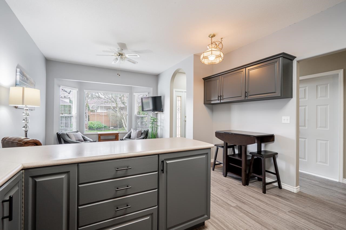 Guest Bathroom Photo of 30 18939 65 Avenue, Surrey, BC