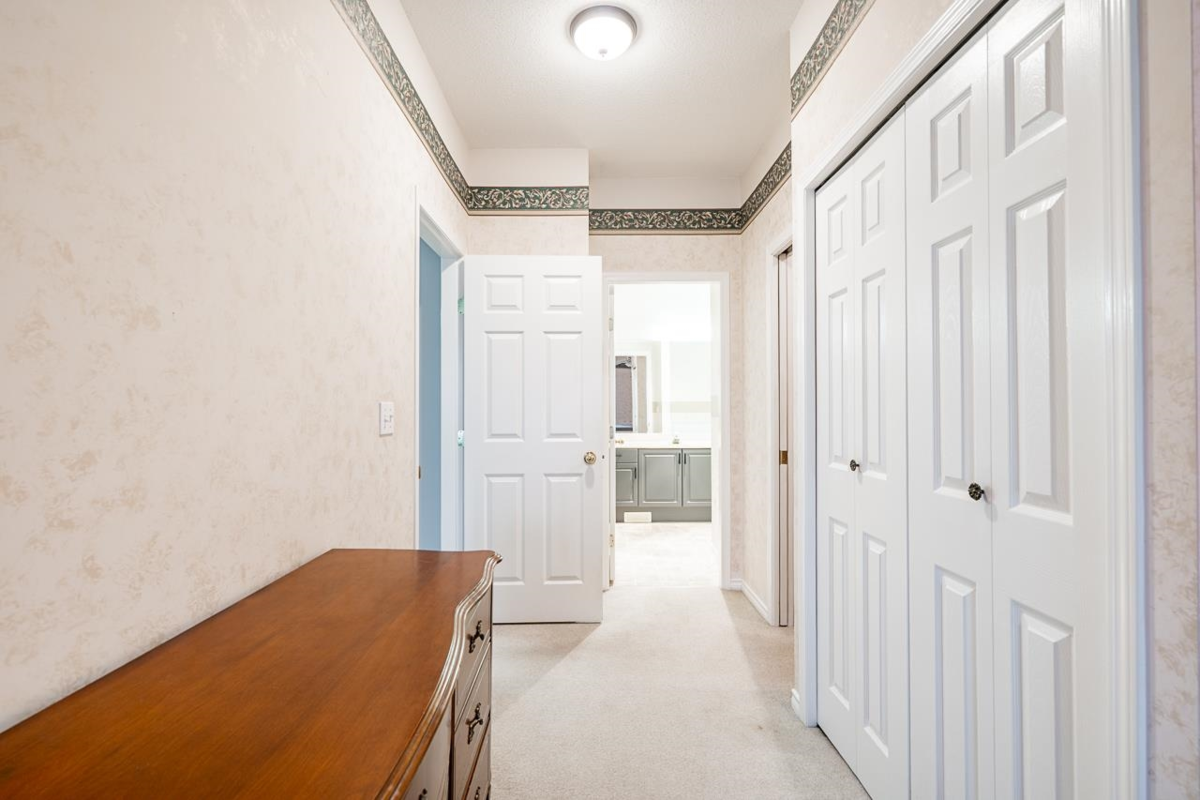 Laundry Room Photo of 30 18939 65 Avenue, Surrey, BC