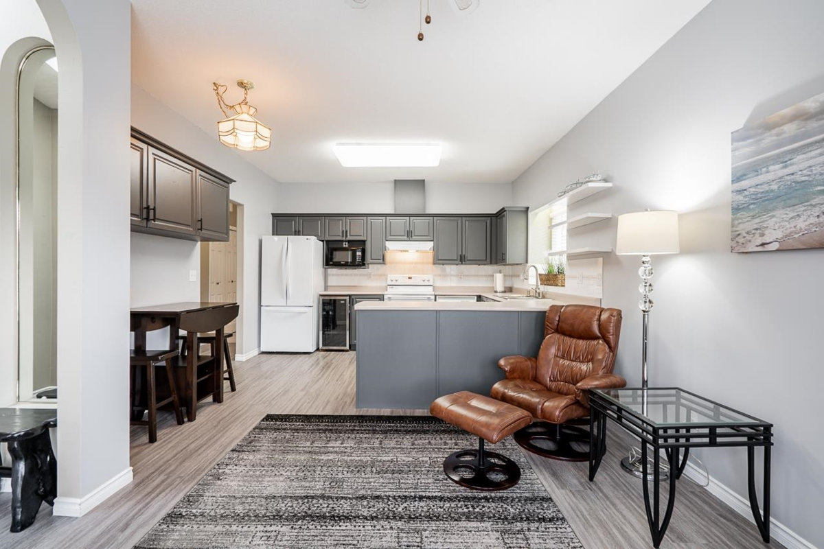 Office / Den Photo of 30 18939 65 Avenue, Surrey, BC