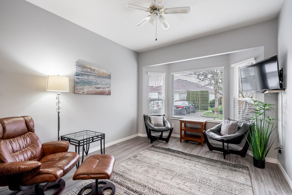 Powder Room Photo of 30 18939 65 Avenue, Surrey, BC