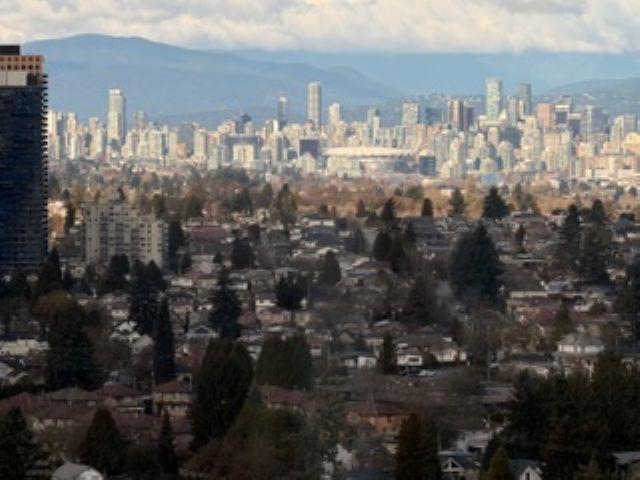 Exterior Rear Photo of 2307 5883 Barker Avenue, Burnaby, BC