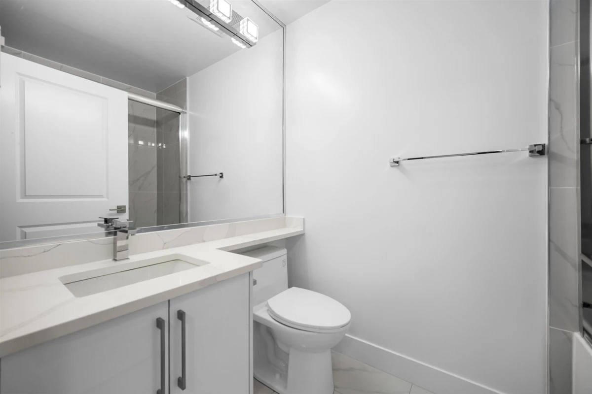 Guest Bathroom Photo of 2076 E 50th Avenue, Vancouver, BC