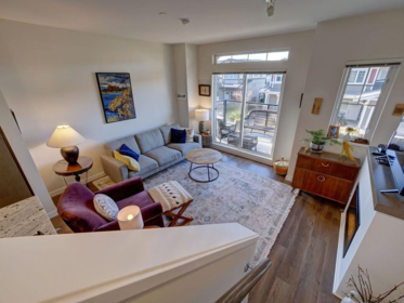 Office / Den Photo of 5964 Beachgate Lane, Sechelt, BC