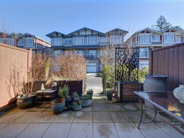 Outdoor Deck Photo of 5964 Beachgate Lane, Sechelt, BC