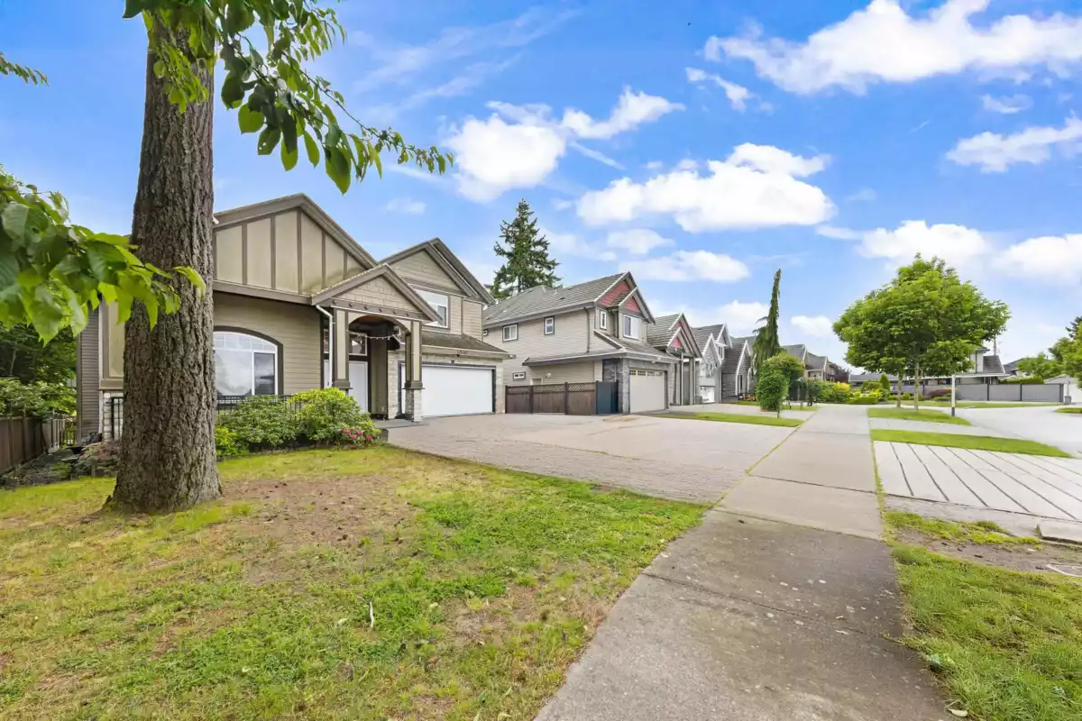 Exterior Rear Photo of 12646 60a Avenue, Surrey, BC