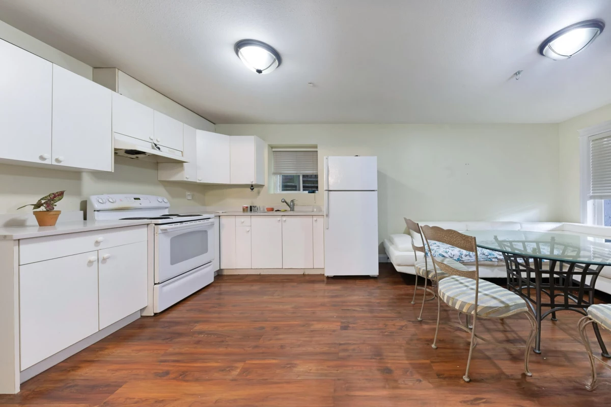 Garage Interior Photo of 12646 60a Avenue, Surrey, BC