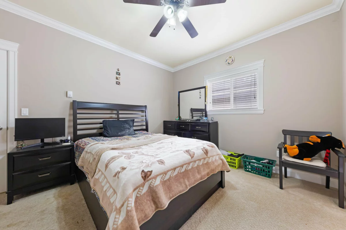 Office / Den Photo of 12646 60a Avenue, Surrey, BC