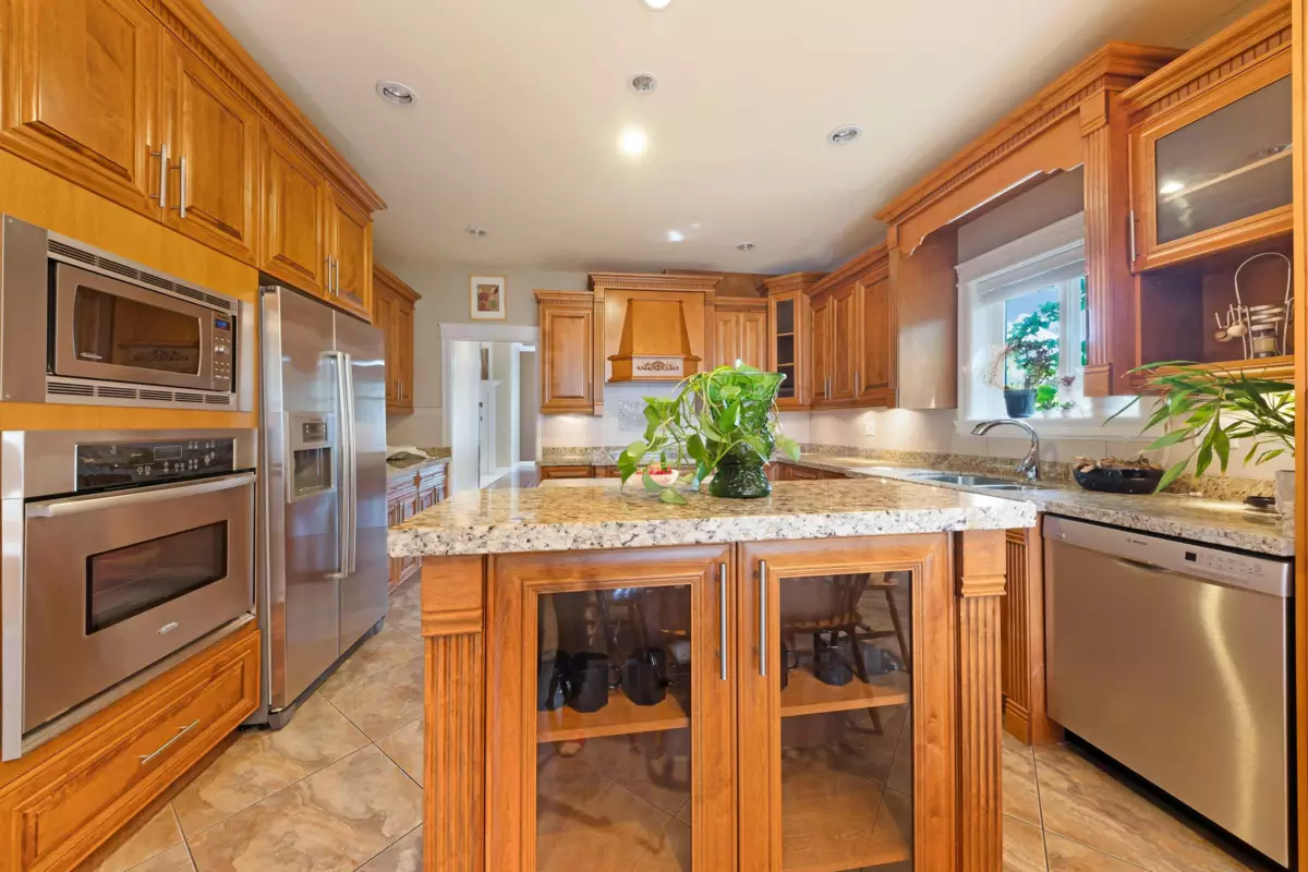 Pantry Photo of 12646 60a Avenue, Surrey, BC