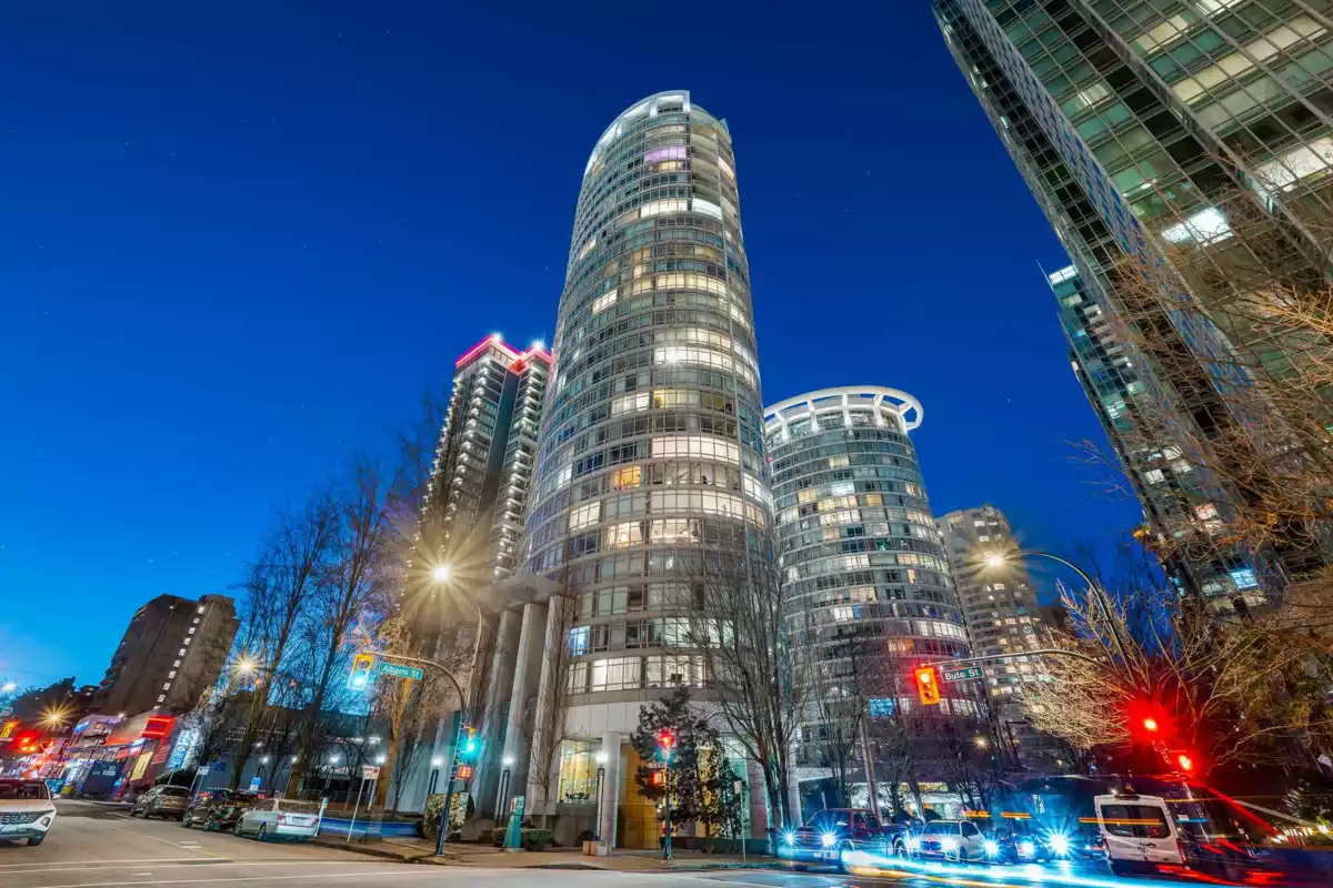 Community Amenities Photo (Clubhouse) of 2303 1200 Alberni Street, Vancouver, BC