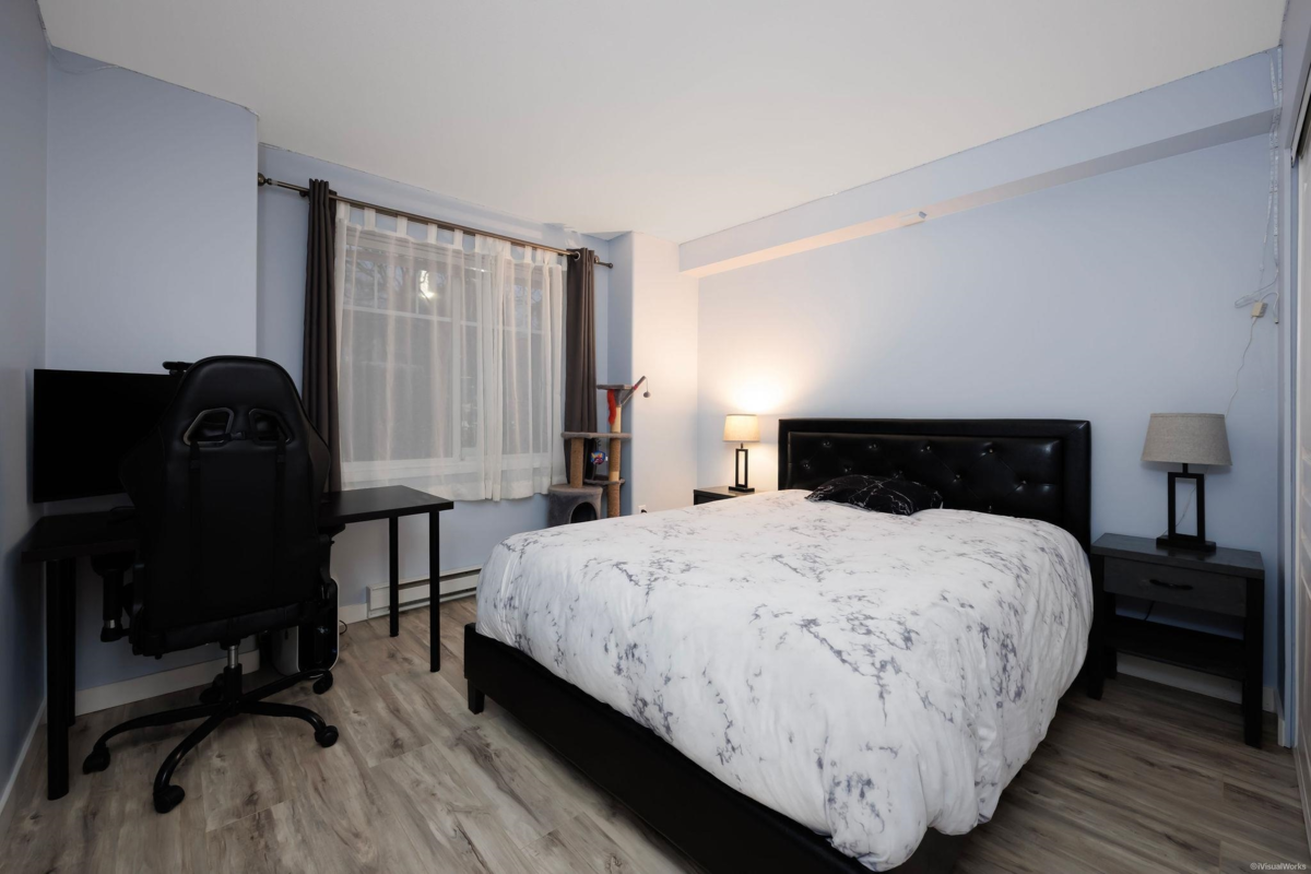 Powder Room Photo of 111 12207 224 Street, Maple Ridge, BC