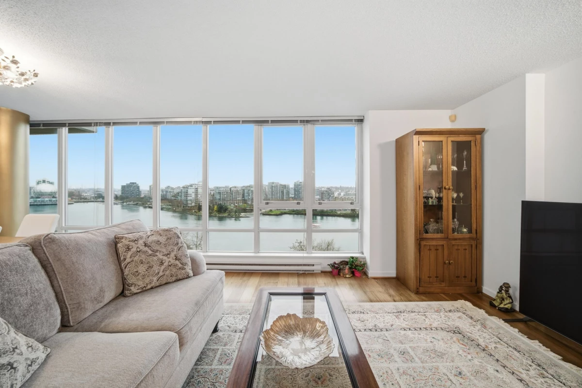 Family Room Photo of 1106 980 Cooperage Way, Vancouver, BC