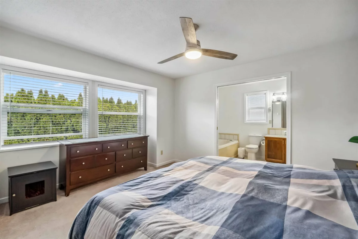 Backyard Photo of 19782 150 Avenue, Pitt Meadows, BC