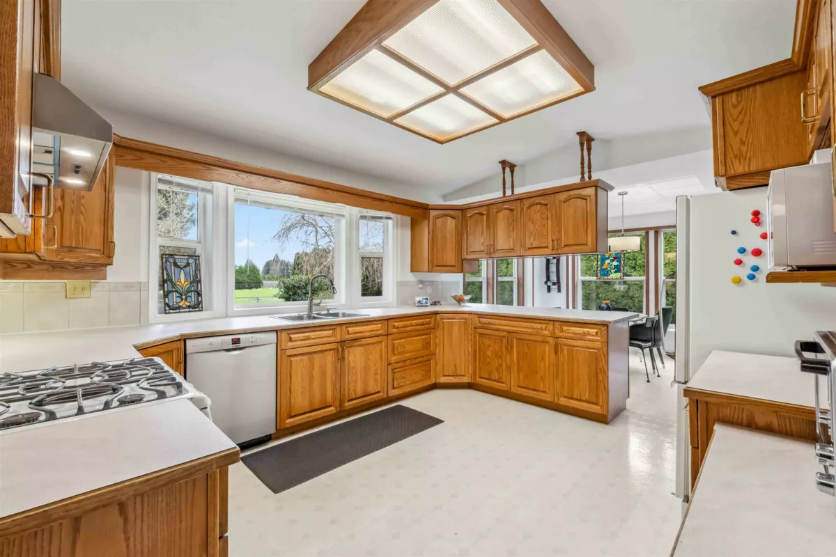 Hallway Photo of 19782 150 Avenue, Pitt Meadows, BC