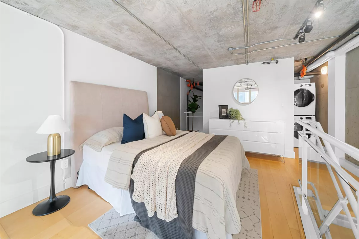 Bedroom 4 Photo of 413 1529 W 6th Avenue, Vancouver, BC