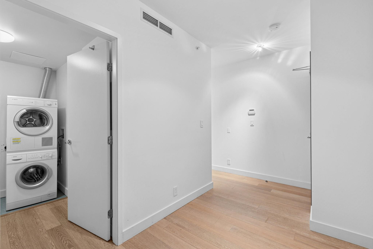 Bedroom 4 Photo of 206 1477 W Pender Street, Vancouver, BC