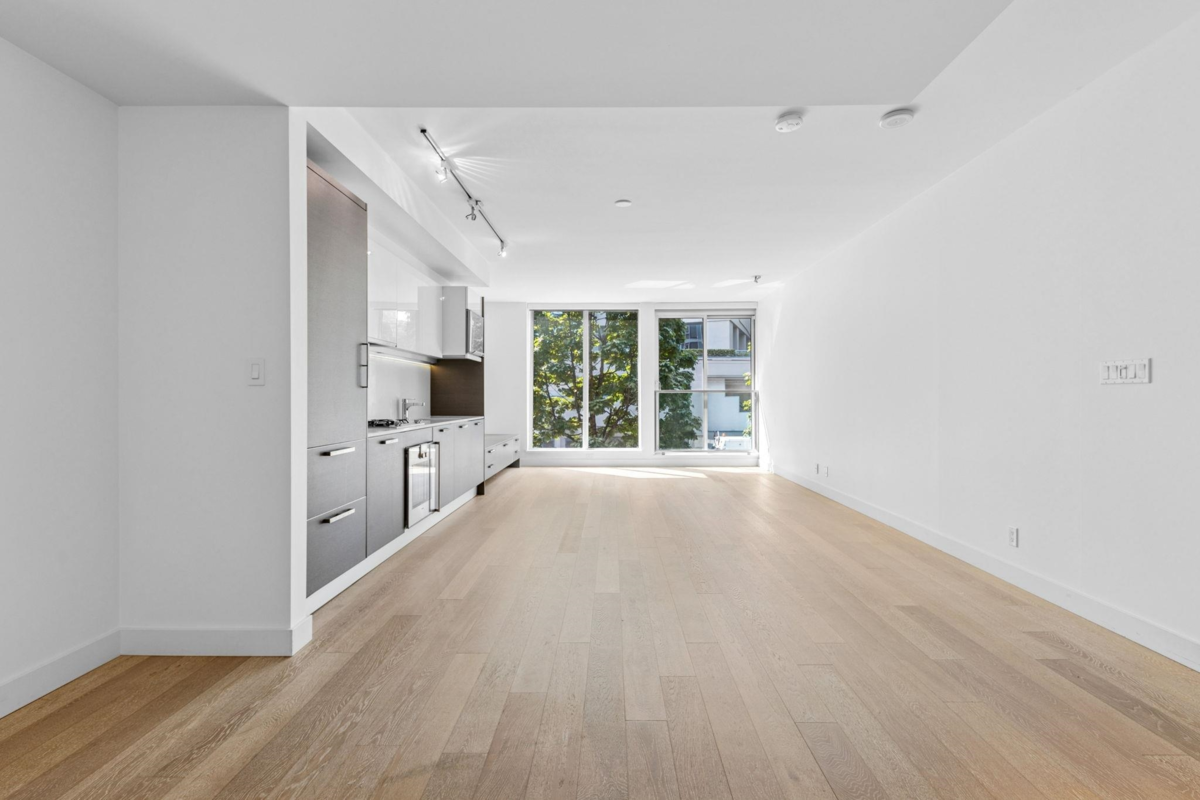 Kitchen Photo of 206 1477 W Pender Street, Vancouver, BC