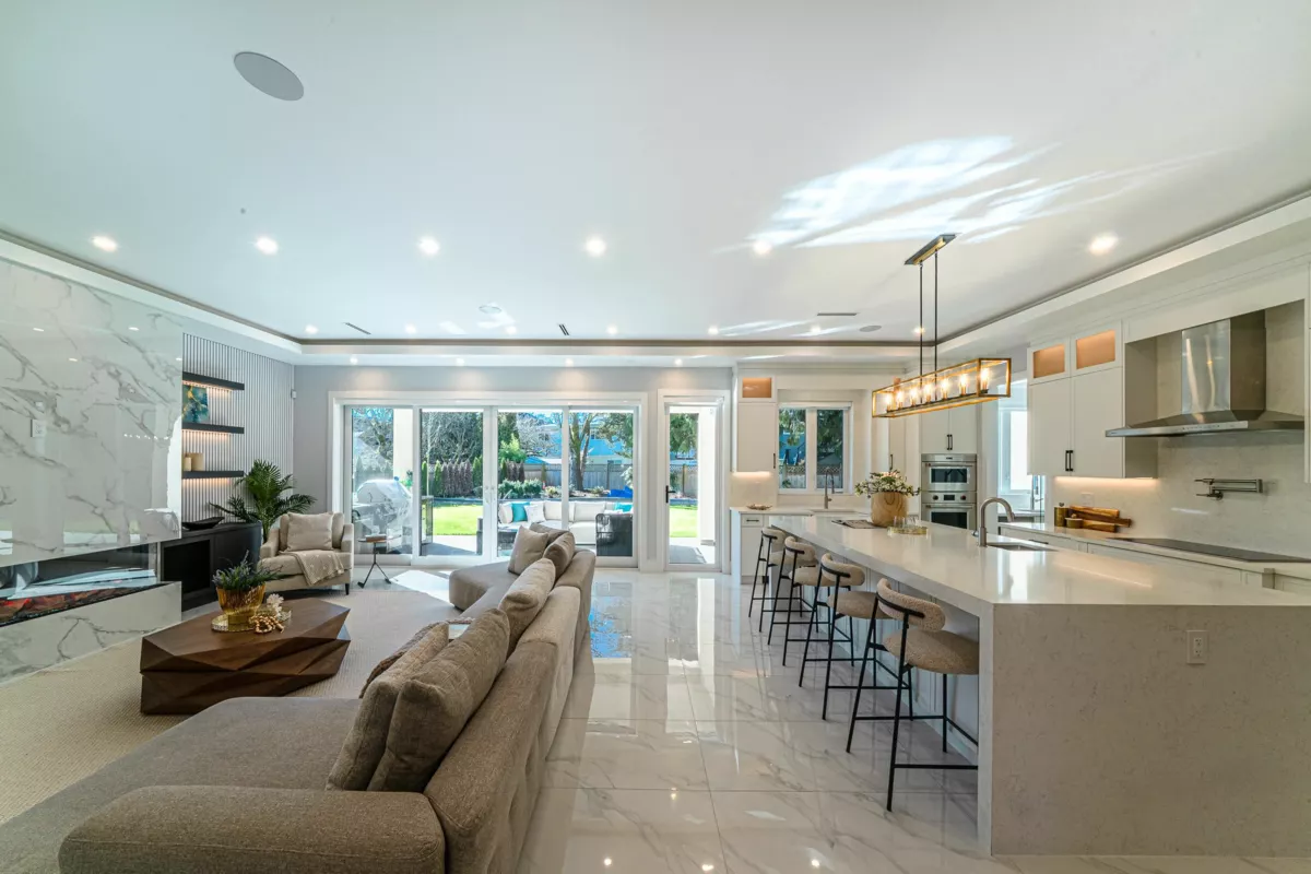 Walk-In Closet Photo of 10780 Reynolds Drive, Richmond, BC