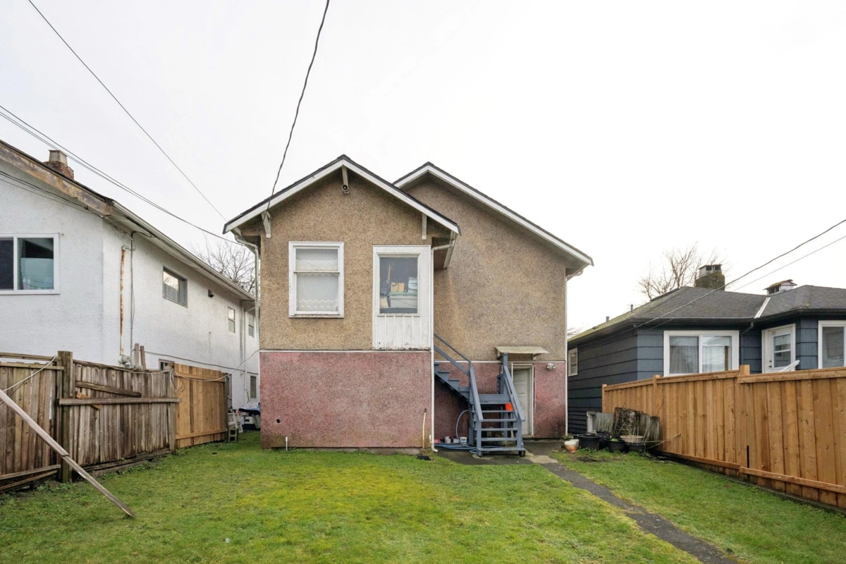 Exterior Rear Photo of 2541 Dundas Street, Vancouver, BC