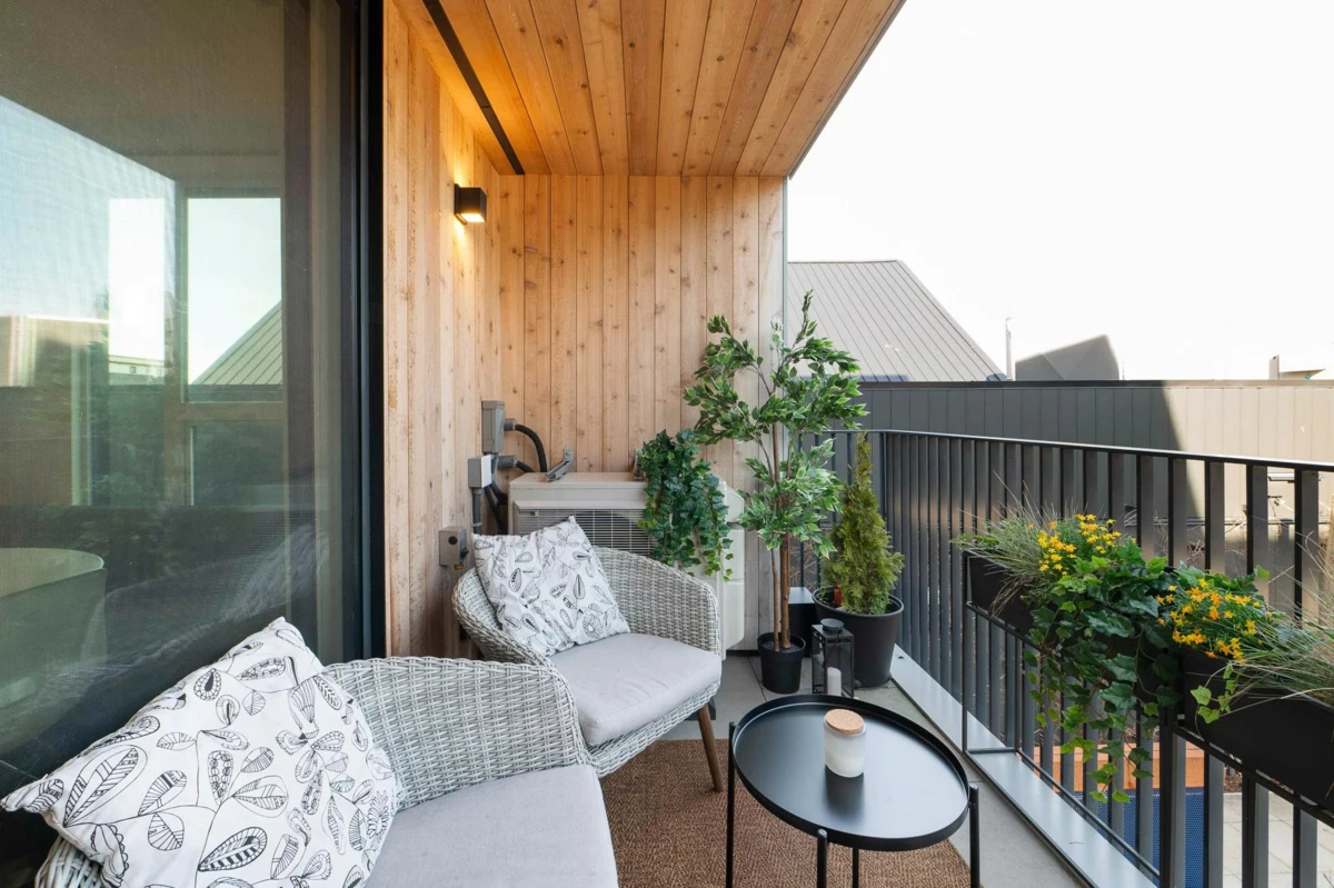 Guest Bathroom Photo of 19 6340 Market Avenue, Delta, BC