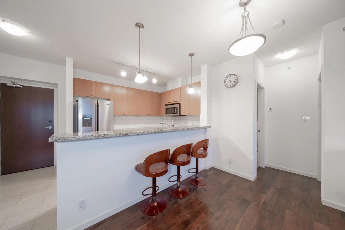 Pantry Photo of 804 15 E Royal Avenue, New Westminster, BC