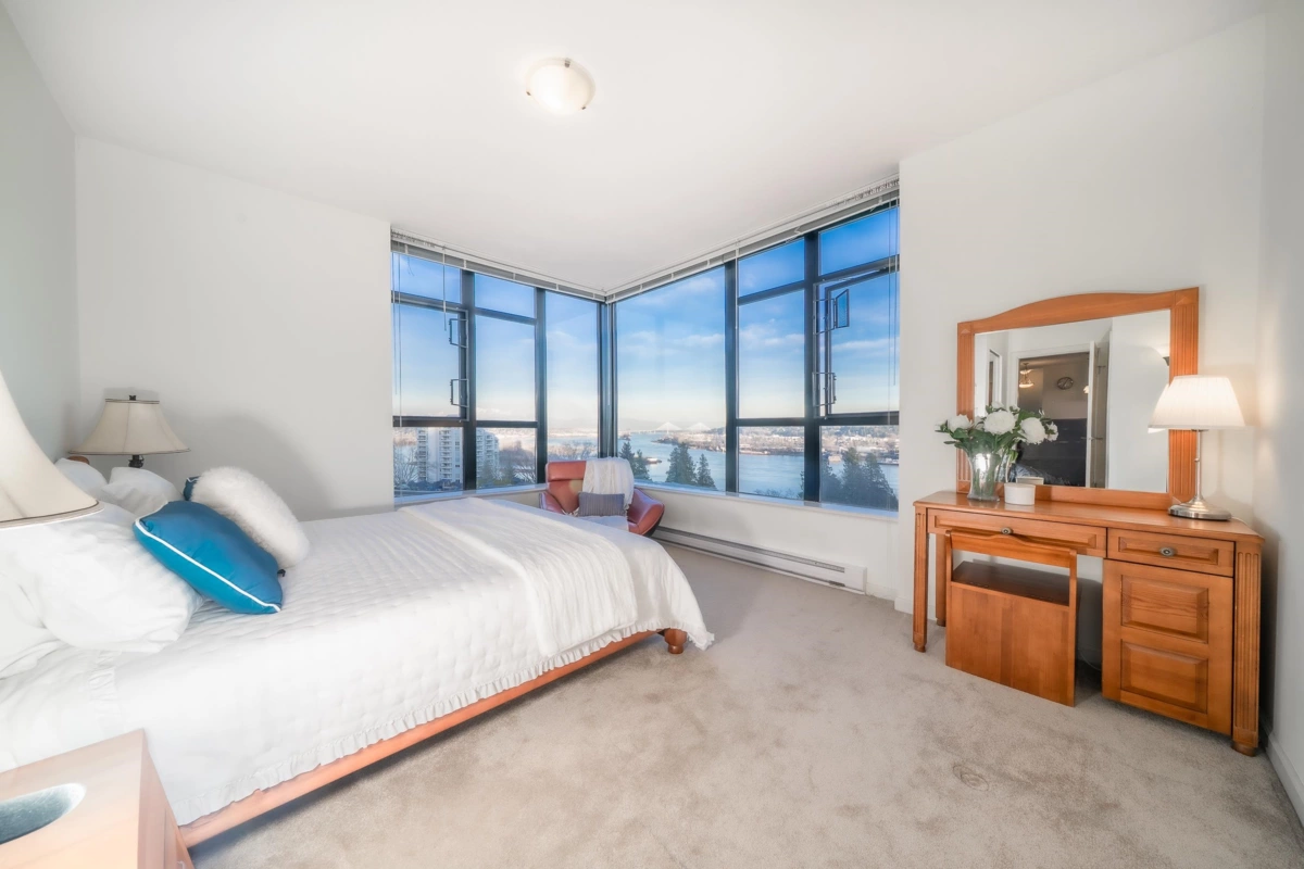 Primary Bathroom Photo of 804 15 E Royal Avenue, New Westminster, BC