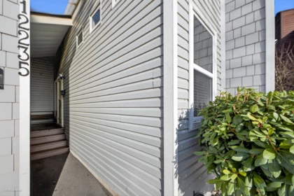 12235 80a Avenue, Surrey, BC