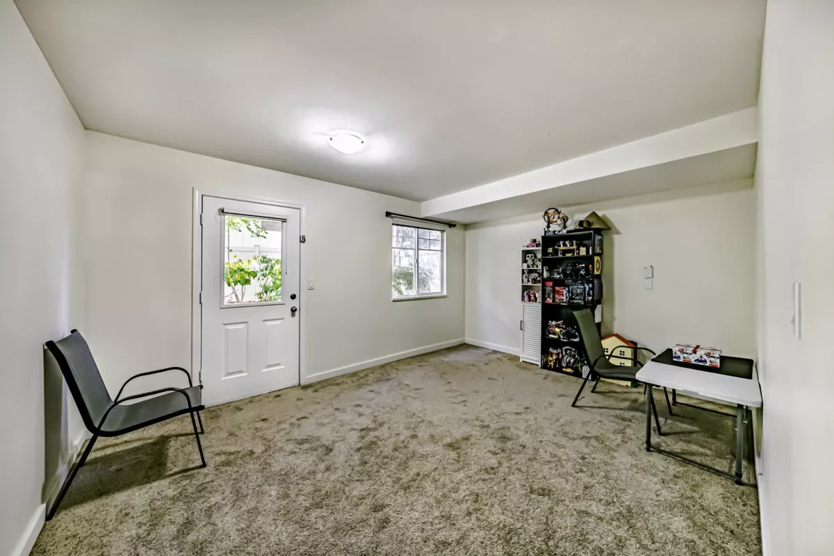 Primary Bathroom Photo of 80 12110 75a Avenue, Surrey, BC