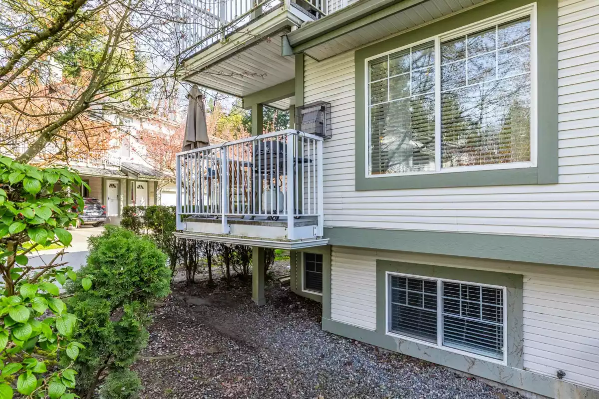 Staircase Photo of 54 8892 208 Street, Langley, BC
