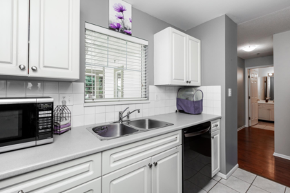 Primary Bathroom Photo of 54 8892 208 Street, Langley, BC