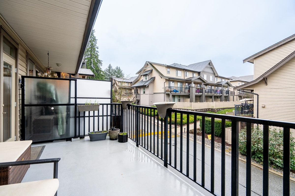 Basement Recreation Room Photo of 8 9525 204 Street, Langley, BC