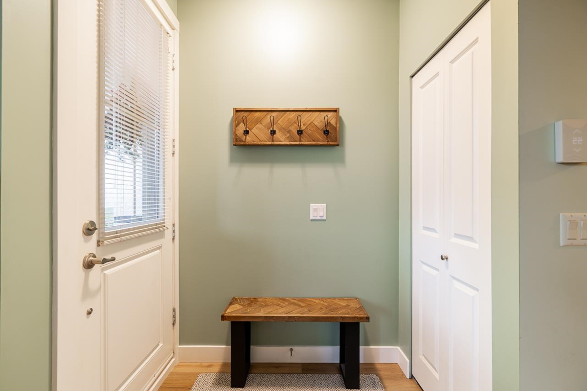 Kitchen Photo of 8 9525 204 Street, Langley, BC