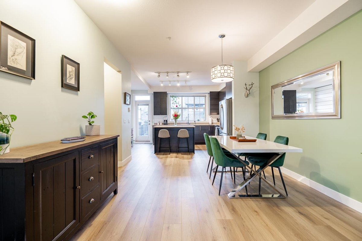 Walk-In Closet Photo of 8 9525 204 Street, Langley, BC