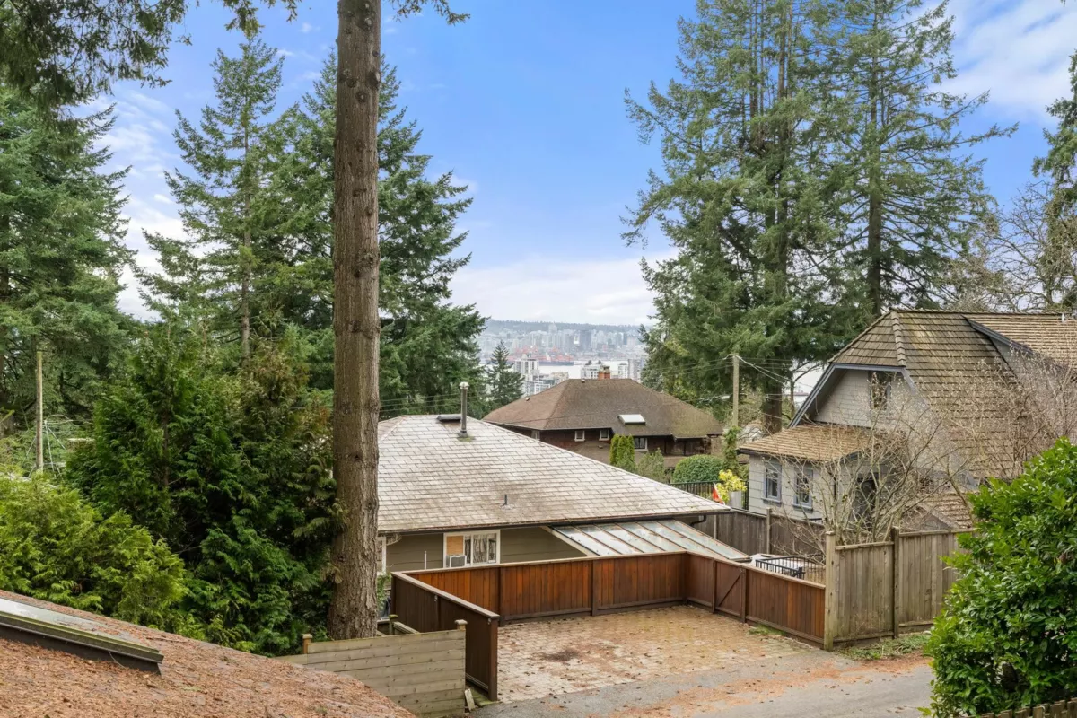 Bedroom 4 Photo of 479 E 29th Street, North Vancouver, BC