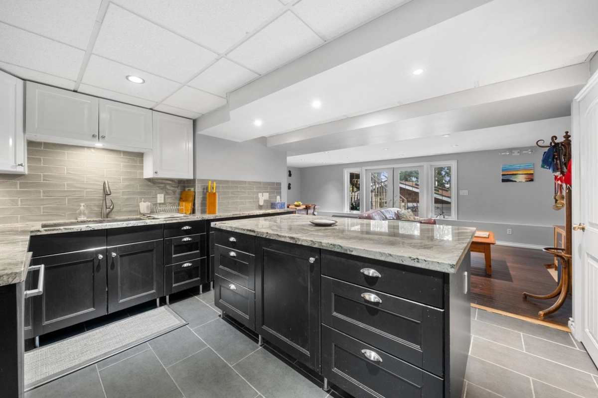 Garage Interior Photo of 479 E 29th Street, North Vancouver, BC