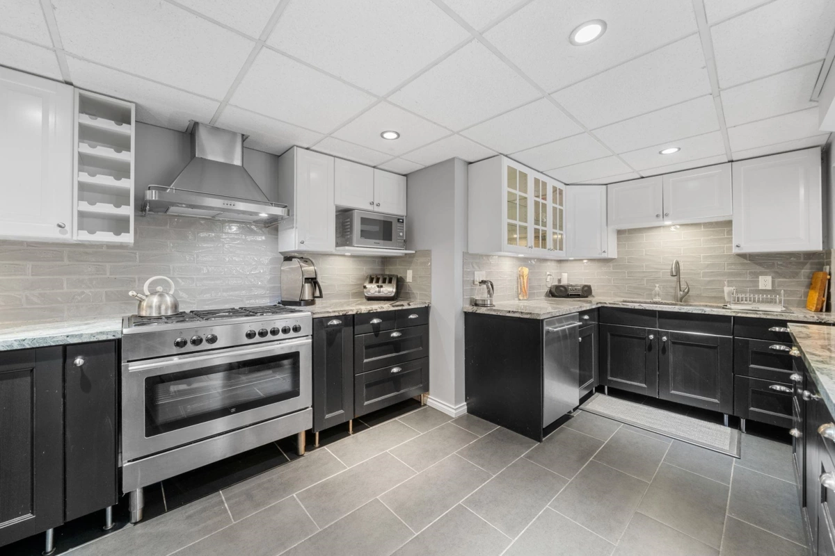 Staircase Photo of 479 E 29th Street, North Vancouver, BC