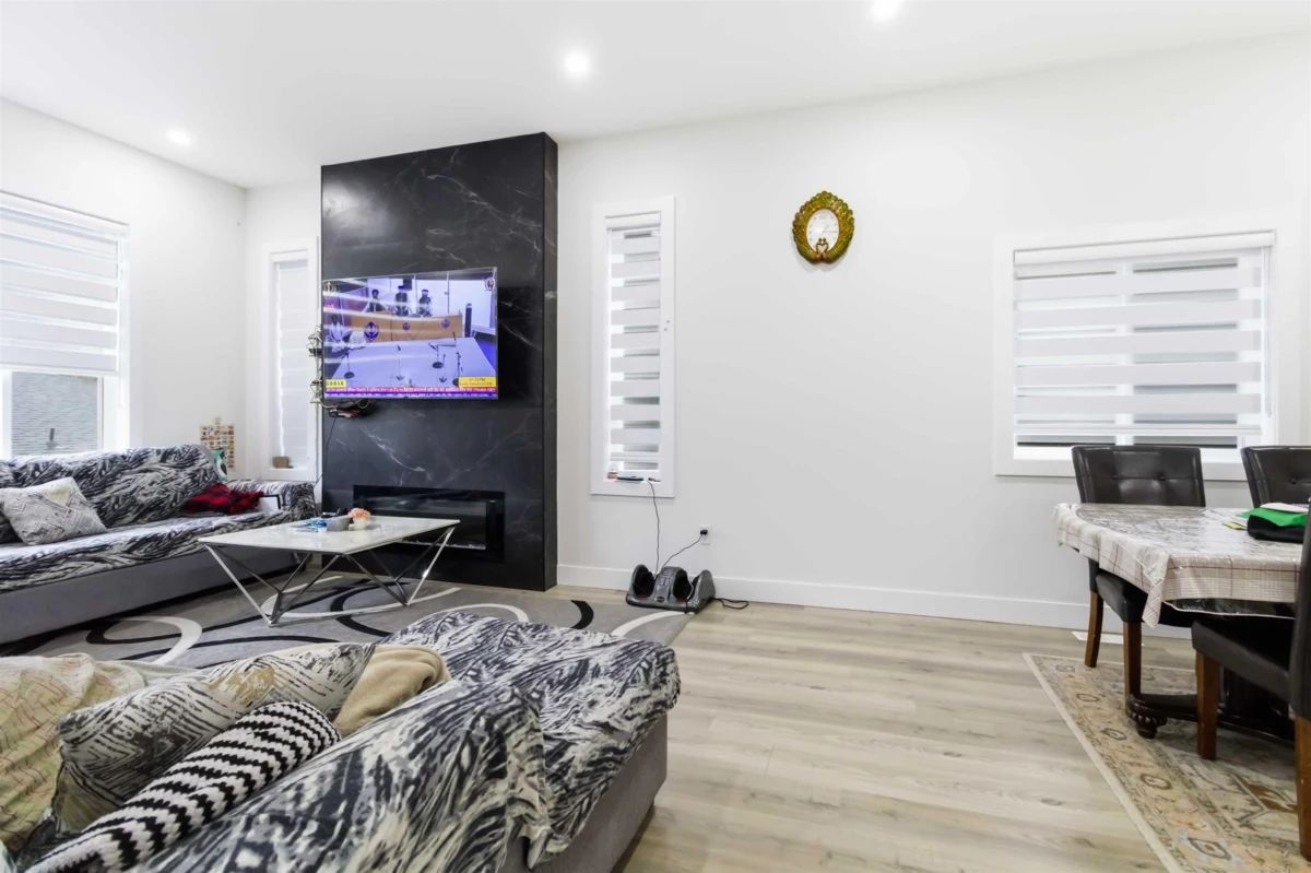 Dining Area Photo of 31705 Upland Crescent, Abbotsford, BC
