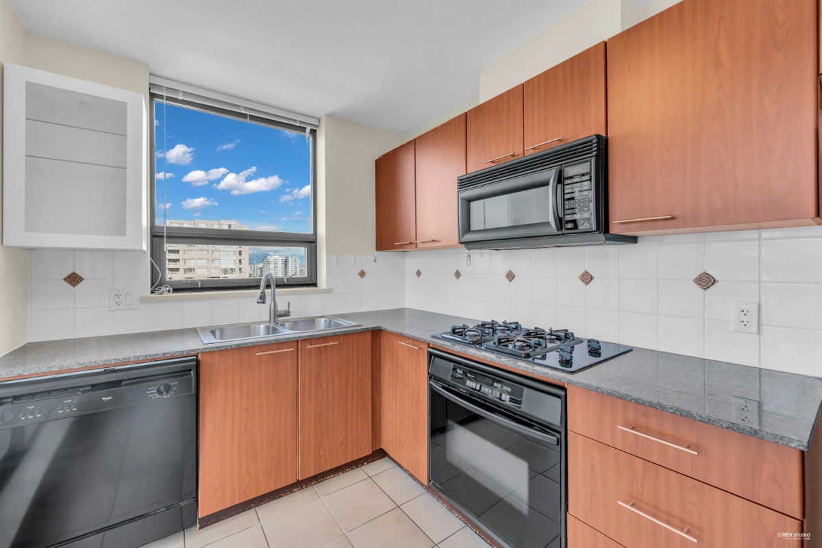 Breakfast Nook Photo of 1201 6331 Buswell Street, Richmond, BC