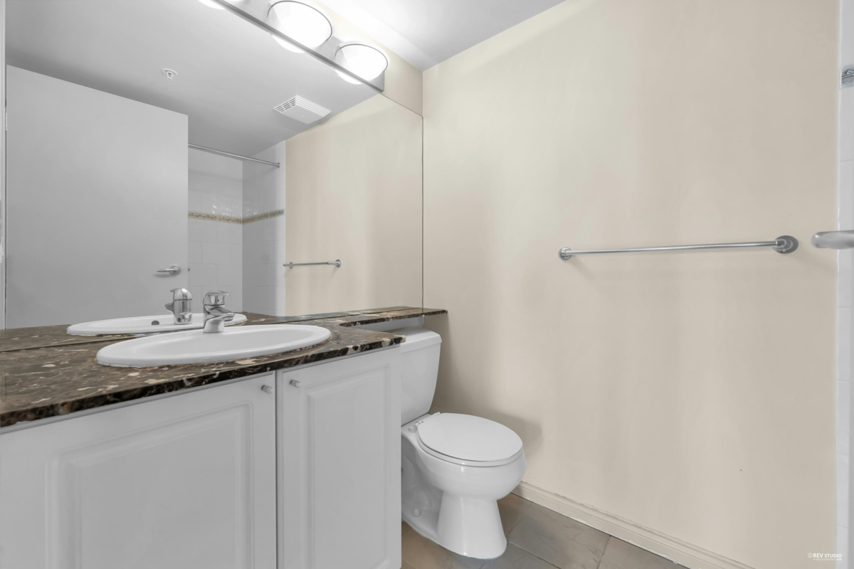 Guest Bathroom Photo of 1201 6331 Buswell Street, Richmond, BC