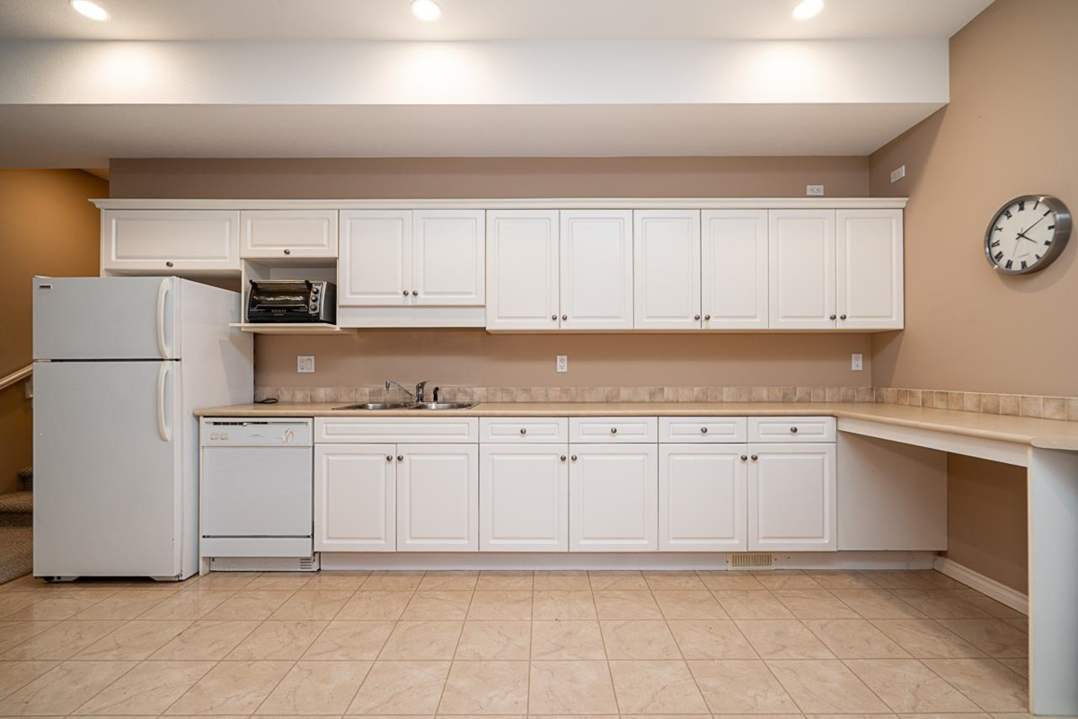 Garage Interior Photo of 76 Eagle Pass, Port Moody, BC