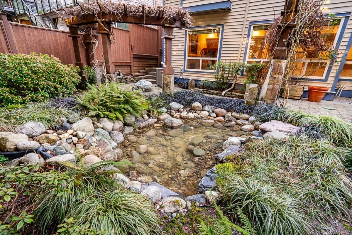 Hot Tub / Spa Photo of 76 Eagle Pass, Port Moody, BC