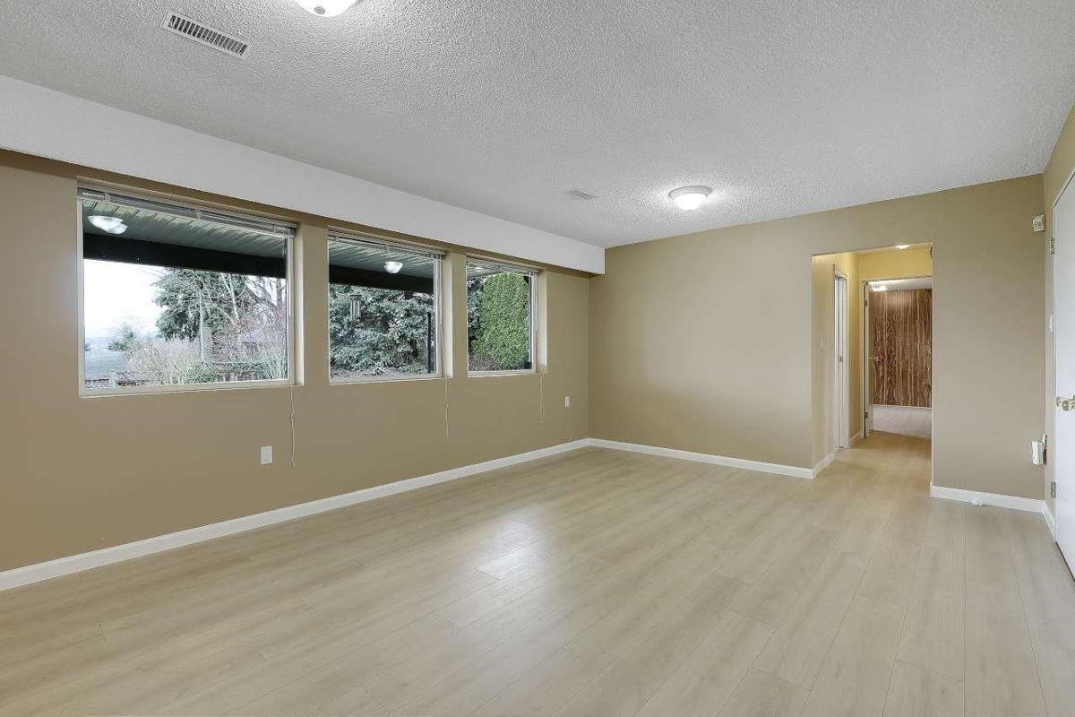 Basement Recreation Room Photo of 13753 114 Avenue, Surrey, BC