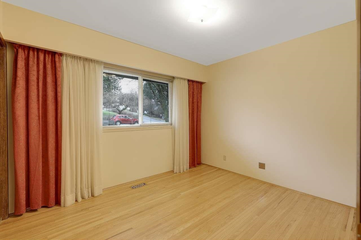 Bedroom 3 Photo of 13753 114 Avenue, Surrey, BC