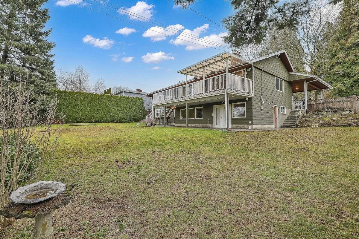 Front Yard Photo of 13753 114 Avenue, Surrey, BC