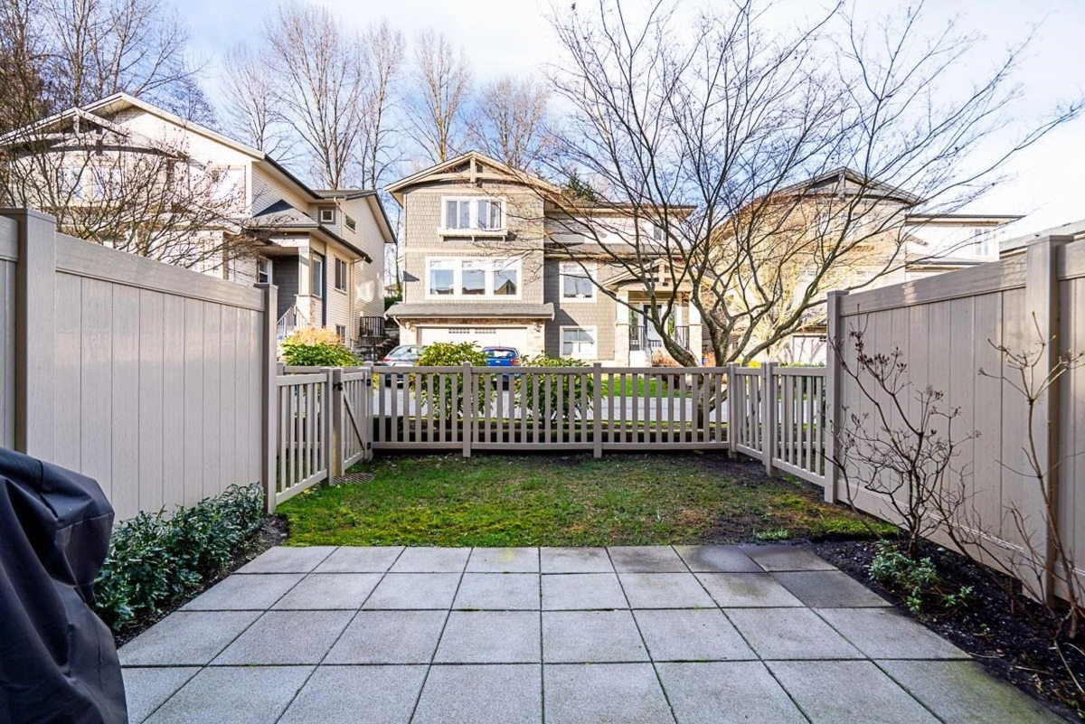 Primary Bathroom Photo of 57 1370 Purcell Drive, Coquitlam, BC