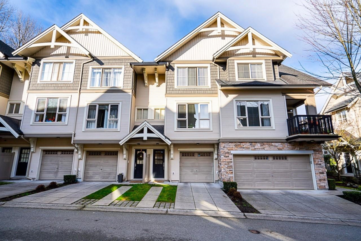 Swimming Pool Photo of 57 1370 Purcell Drive, Coquitlam, BC