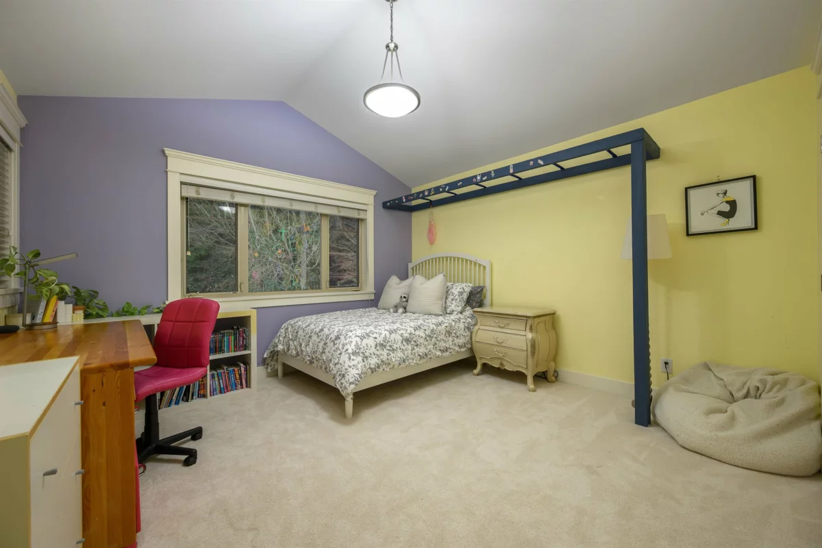 Guest Bathroom Photo of 3402 Anne Macdonald Way, North Vancouver, BC